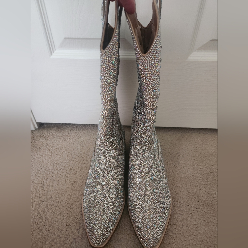 Madden Girl Redford Silver Heeled Boots with Glamorous Sparkle